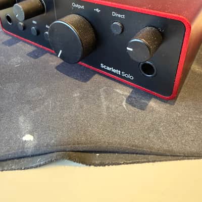 Focusrite Scarlett Solo 4th Gen USB Audio Interface 2023 - Present - Red image 3