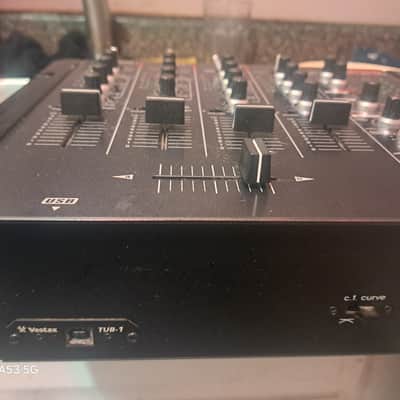 RARE Vestax VMC004FXu Analog DJ Mixer w 16 FX & Bonus: 24Bit Soundcard Expansion image 4