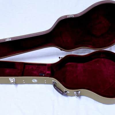 Allen Eden Tweed Hard Shell guitar case with wine red plush for 335 or Similar image 2