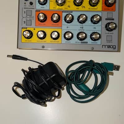 Moog Sirin Analog Messenger of Joy 2019 - Present - Silver image 1