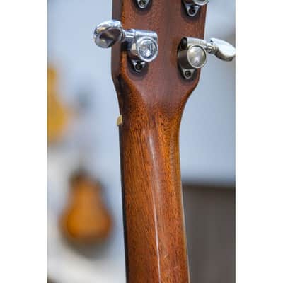 1982 Martin D-18 natural image 9
