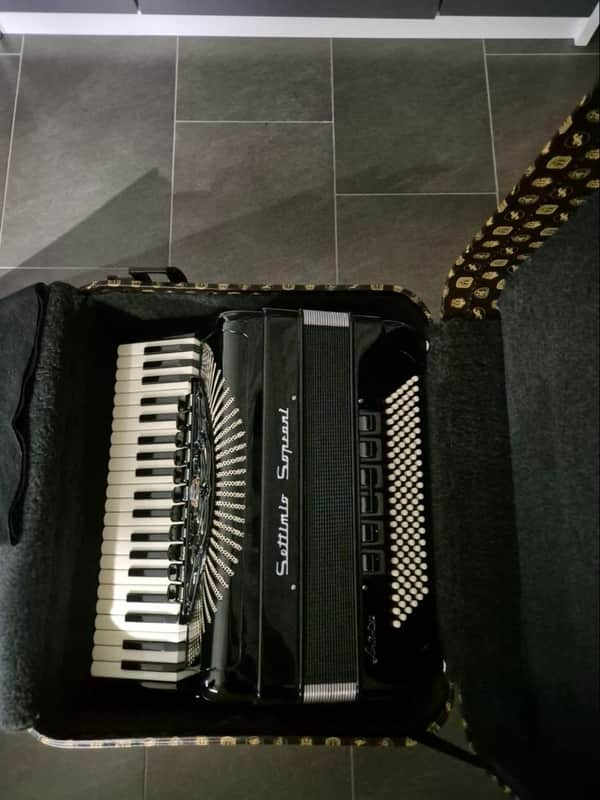 Settimio Soprani Artist 6 Accordion image 1
