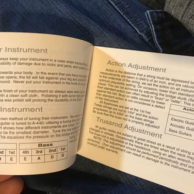 Epiphone Guitar Manual in Black & White 2003 image 5