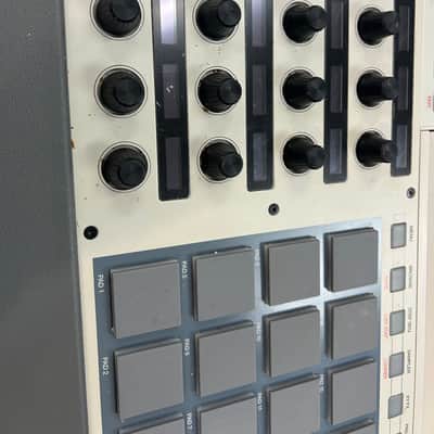 Akai MPC X Special Edition Standalone Sampler / Sequencer 2023 - Present - Grey image 4