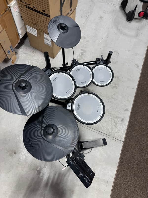 Roland TD-07KV V-Drum Kit with Mesh Pads 2021 - Black image 1