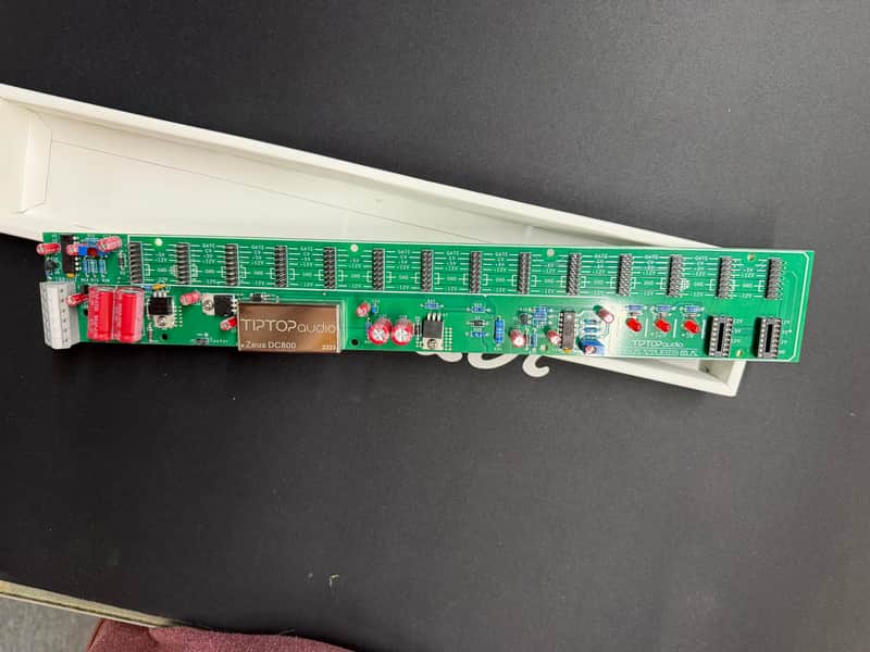 Tiptop Audio Zeus Studio Bus Eurorack Power System DC-800 image 1
