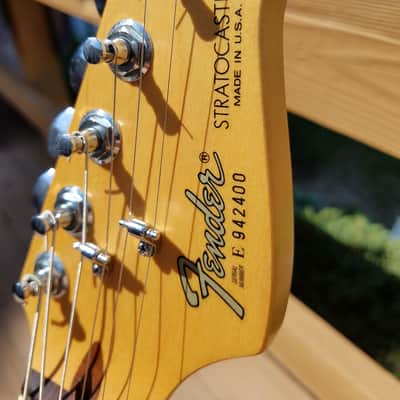 Rare & Limited Lace Sensor Fender  Deluxe American Standard Stratocaster 1989 Red w/ Gig Bag image 3
