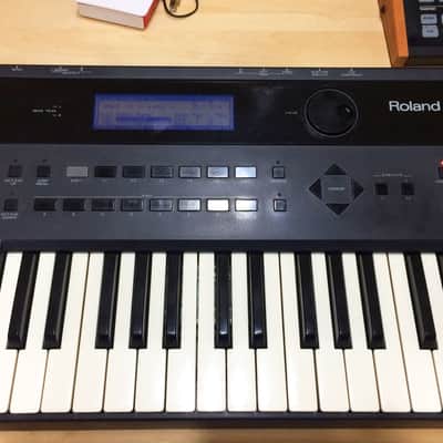 Roland DJ-70 sampling workstation - max RAM - sampler keyboard - GREAT SHAPE image 2