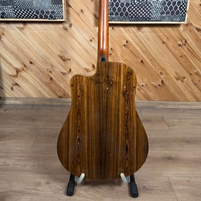 LAG HyVibe Smart Acoustic Guitar THV30DCE (incl. Hardcase) image 10
