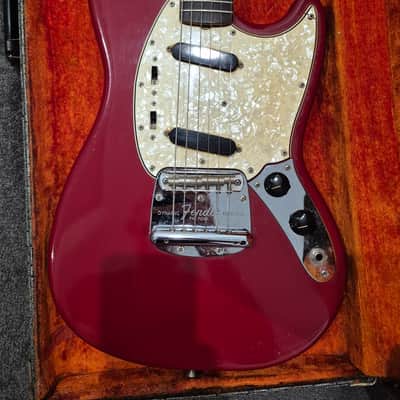 Fender Mustang Guitar with Rosewood Fretboard 1964 - 1969 - Dakota Red image 2
