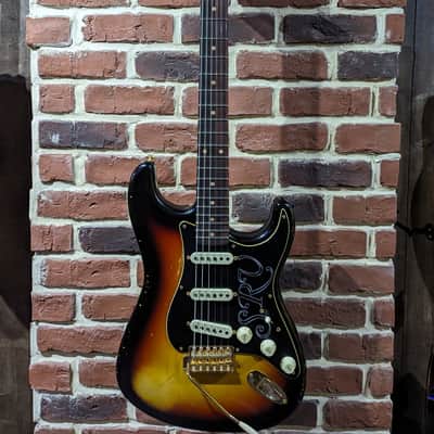 Fender Custom Shop Stevie Ray Vaughan Signature Stratocaster - Relic Faded 3-Color Sunburst image 2