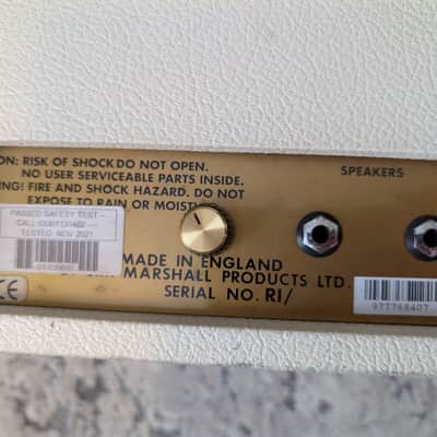 1997 Marshall 1987x Limited Edition 35th Anniversary Master volume added- White and Gold image 11