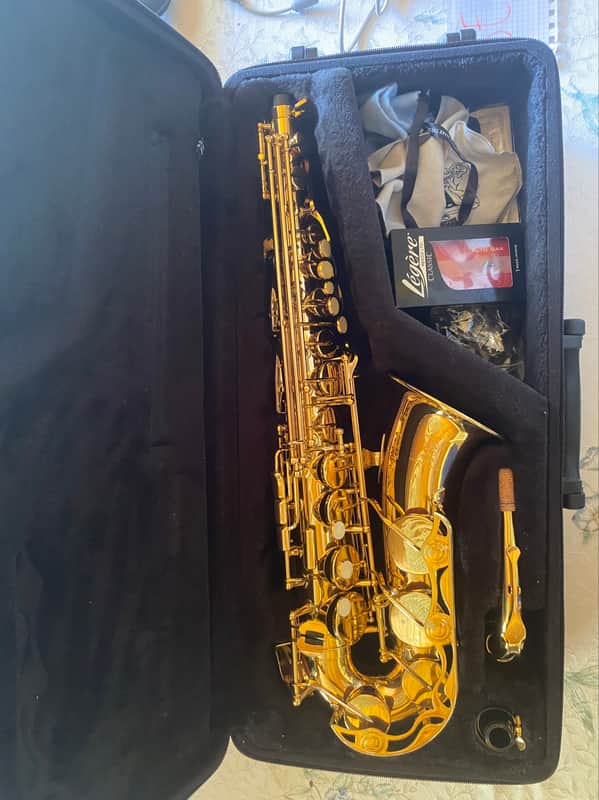 Yamaha YAS-280 Alto Saxophone image 1