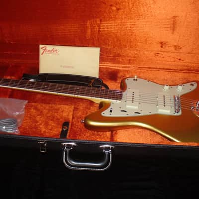 Fender American Vintage "Thin Skin" '65 Jazzmaster 2016 - 2018 - Aztec Gold image 1