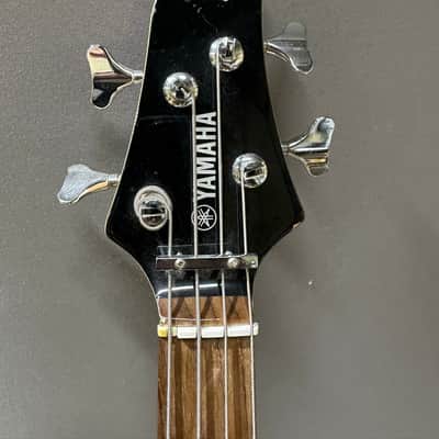 Yamaha 4-String Rosewood Fretboard Electric Bass Guitar - Black image 4