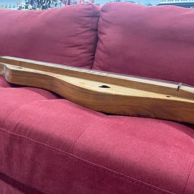 Dulcimer W/ Hearts and Violin Pegs - Natural image 7