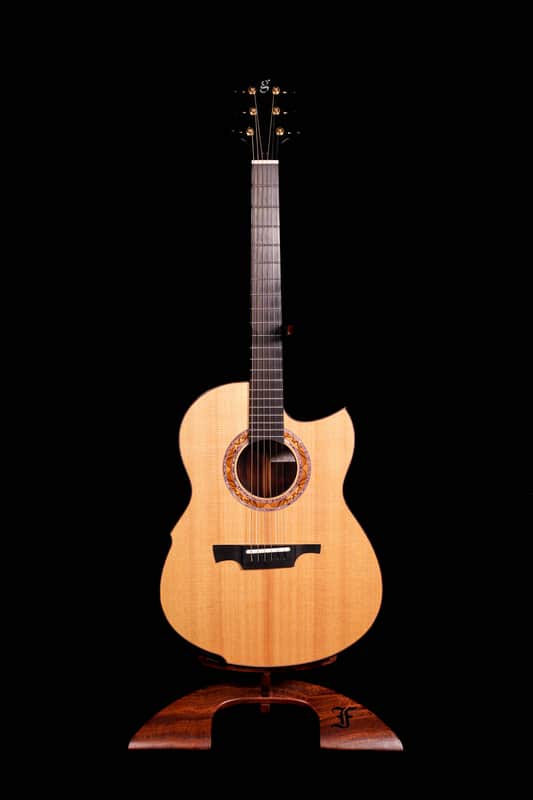 Greenfield G2 2009 - Mastergrade Brazilian/Mastergrade Adirondack Spruce