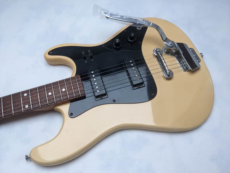 Encore JHS 1EW 1970s - Buttercream - Teisco Made - 70's Japan - RARE - READ - Gibson Scale Length - image 1