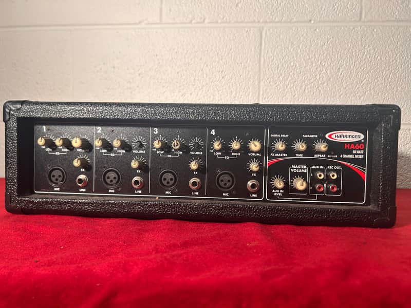 Harbinger HA60 4 Channel Powered Mixer image 1