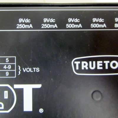 Used Truetone 1 SPOT Pro CS12 Isolated Pedalboard Power Supply W/ Cables VGC image 10