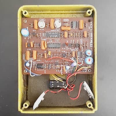 1970s - Reticon SAD1024 - Vintage Maxon Ibanez FL-303 Flanger 1976 - Yellow image 9