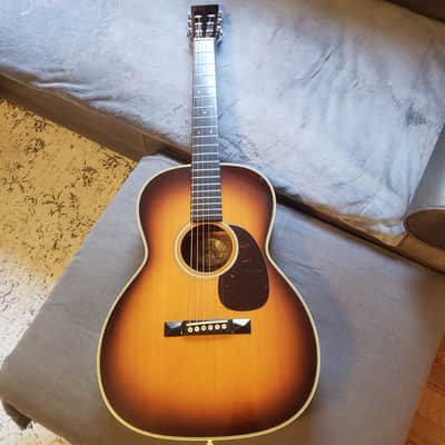 Collings 000-2H SB | Serial No. 6916 | EIR & Sitka Spruce Sunburst | w/Calton Case image 2