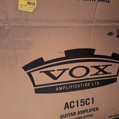 Vox AC15C1 Custom 2-Channel 15-Watt 1x12" Guitar Combo 2010 - Present - Black image 4