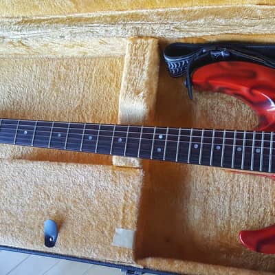 Hamer Californian Elite Custom Shop Left Hand 1989 graphic wrinkled red satin image 3