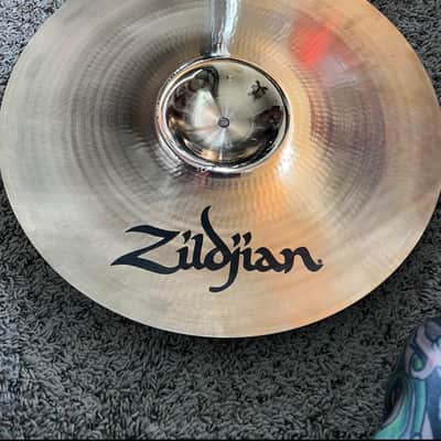Zildjian 18” A Custom Crash Cymbal — Excellent condition / Like New — Brilliant Finish image 3