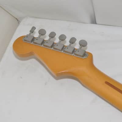 FENDER JAPAN STRATOCASTER #P005395 Electric Guitar Ref. No 7277 image 13