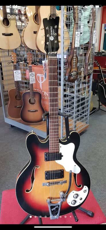Mosrite Celebrity III 1967 Sunburst image 1