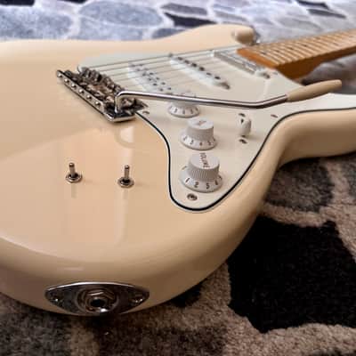 Fender Ed O'Brien Artist Series Signature EOB Stratocaster 2018 - 2025 - Olympic White image 2