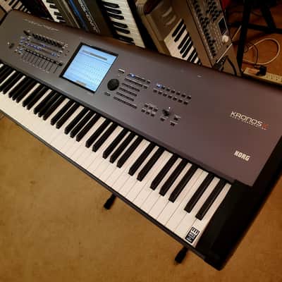 MUST SEE!!! KORG KRONOS X 73 FULLY INSPECTED/SERVICED AND IN AMAZING CONDITION! image 3