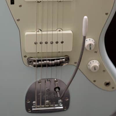Fender Japan FSR Traditional II ‘60s Jazzmaster – Sonic Blue Matching Headstock – Kinko Music Exclusive – MIJ image 11