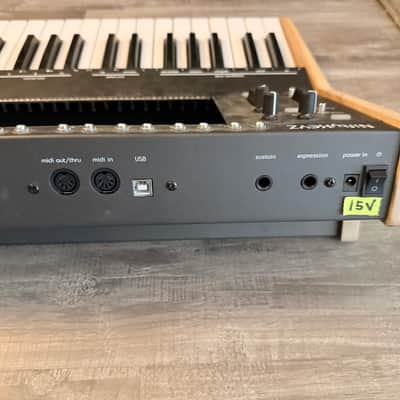 Cre8audio NiftyKEYZ Modular Synth Case with Integrated Keyboard image 4