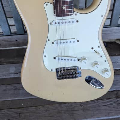 Fender Stratocaster Hwy 1 2006 - vintage white image 5