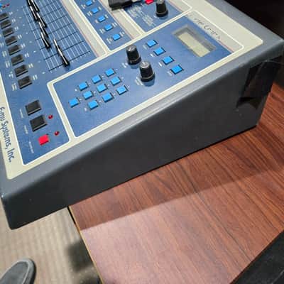 E-MU Systems SP-12 8-Voice Drum Sampler 1985 - 1987 - Blue Turbo! image 7