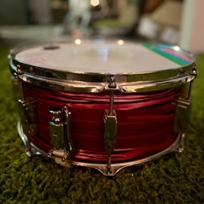 Ludwig Club Date Snare Ruby strata 14x6.5 image 2