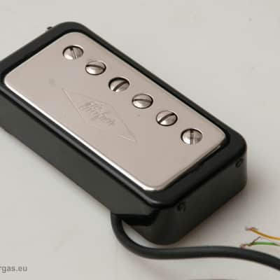 Hofner 514/N4N Humbucker Pickup with Hofner H512 pickup ring image 2