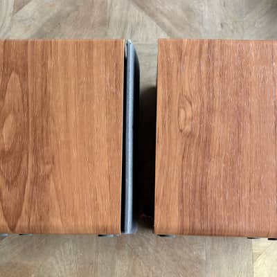 Edifier R1280DB Active Bookshelf Speakers with Bluetooth 2020 - Present - Brown image 5