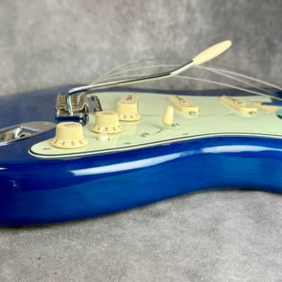 Fender Deluxe Stratocaster Loaded Body w/Mini Switch 2017 - Saphire Blue image 4