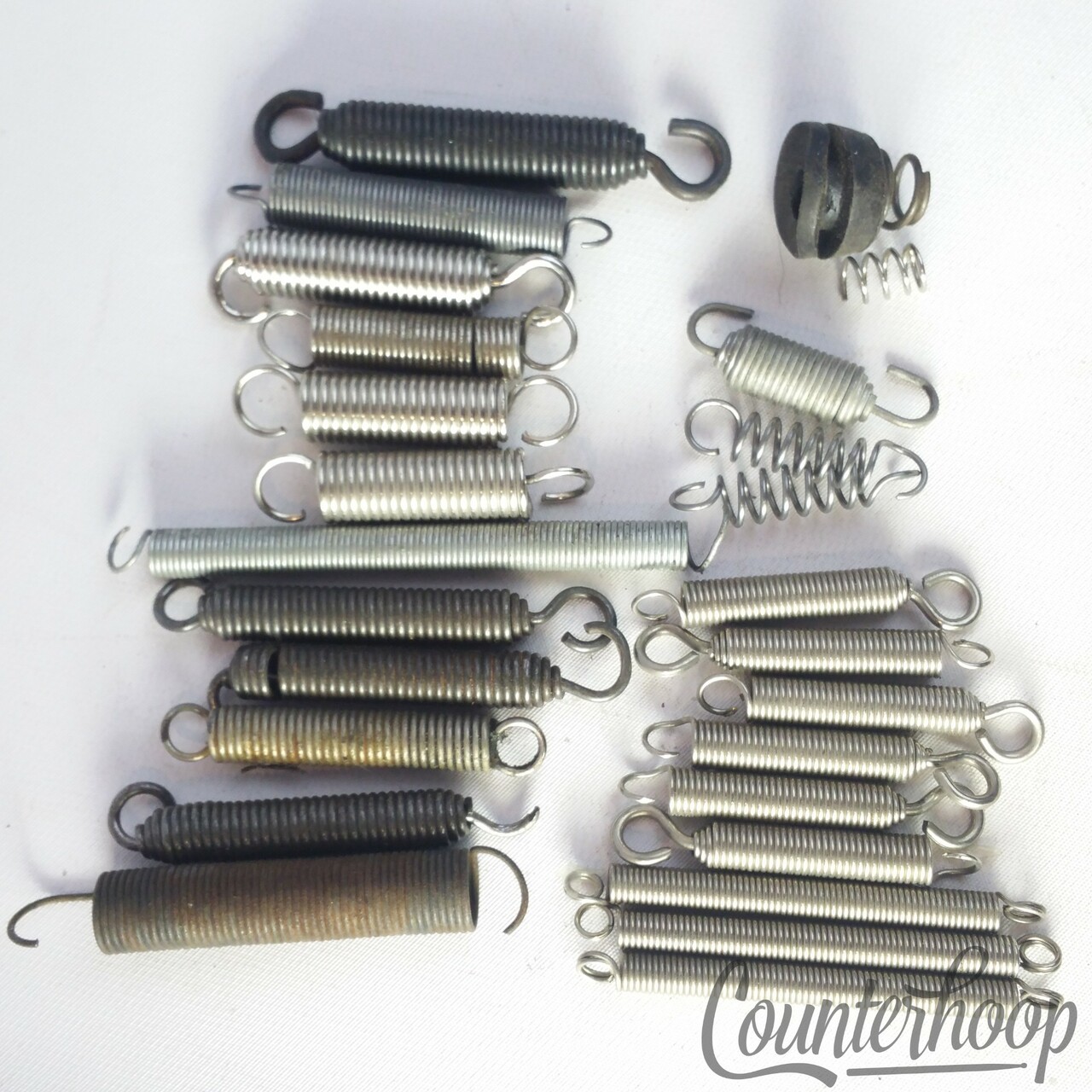 Bass Drum Pedal Springs 2-Sided Hooks Vintage Parts Lot Ludwig/Slingerland++ USA — main photograph