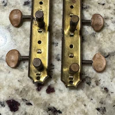 Kluson Single Line 3 on a Strip 60's - Gold image 1