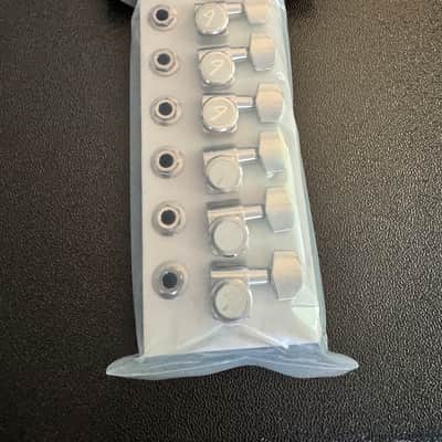 Fender Fender Chrome Locking Tuners 0990818100 2026 - Chrome image 1
