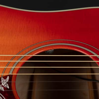 2014 Gibson Limited Edition Hummingbird Quilt - Heritage Cherry Sunburst | USA Bozeman Custom Dreadnought Acoustic Guitar L.R. Baggs Pickup | OHSC image 21