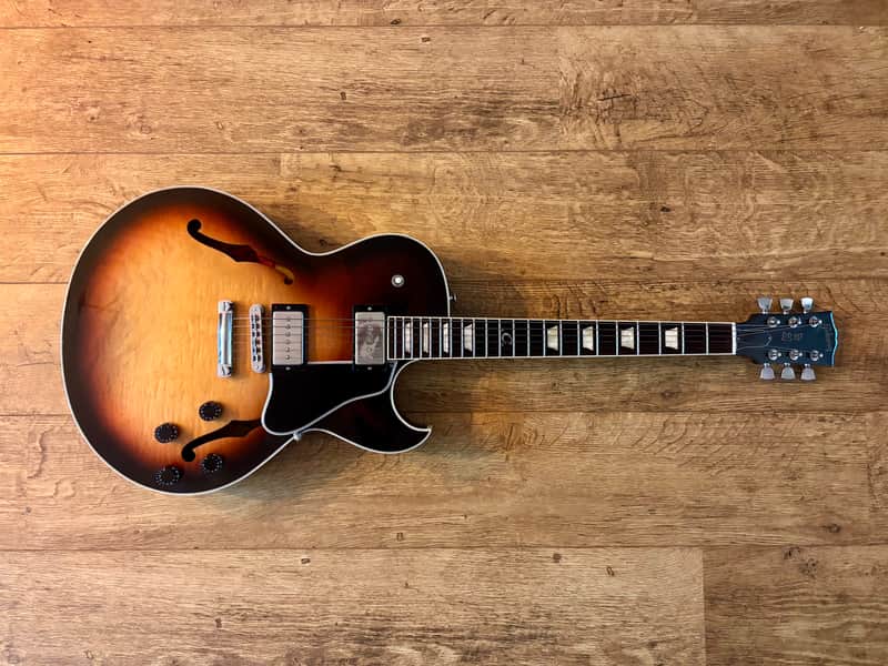 Gibson ES-137 Classic (2002 - 2015) | Reverb The Netherlands