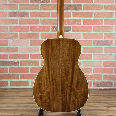 Martin Custom Shop 0014F 18 Style Engelmann Spruce, Heavy Bearclaw Acoustic Guitar - Ambertone 1933 image 11