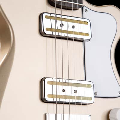 Harmony Juno Champagne Electric Guitar image 4