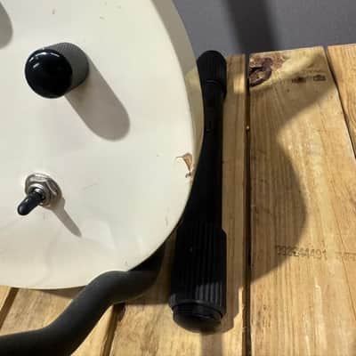 George Washburn Limited Stratocaster Alpine White 2000s image 2