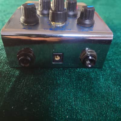 Guyatone FLIP Metal Monster MM-X Tube Powered Distortion Made in Japan image 2